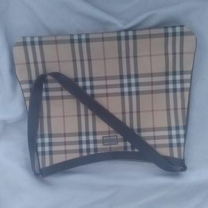 Large Burberry bag purse brown nova check leather